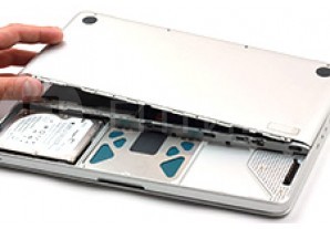 Замена задней крышки в MacBook Unibody A1278