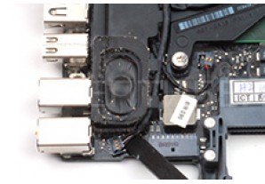 Замена левого динамика в MacBook Unibody A1278