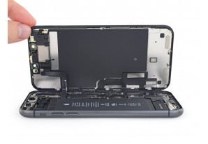 Замена дисплейного модуля в iPhone 11