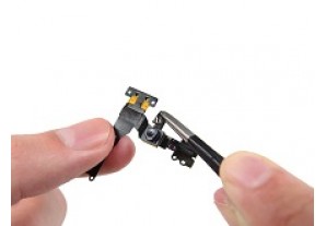 Замена фронтальной камеры и датчика приближения для iPhone 5S