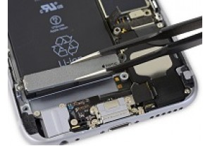 Замена мотора Taptic на iPhone 6S