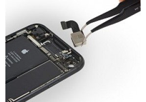 Замена основной камеры на iPhone 7