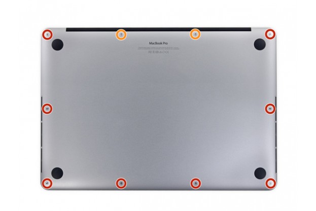 1 - Шаг 1 - Снятие задней крышки