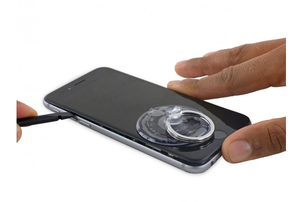 6 - Шаг 6 - Поднятие дисплейного модуля