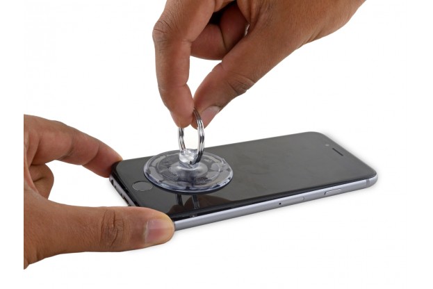 9 - Шаг 9 - Поднятие дисплейного модуля