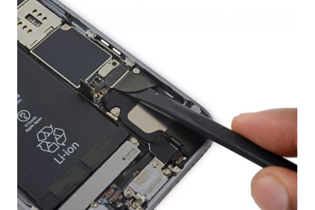 36 - Шаг 36 - Материнская плата