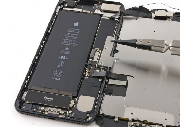 12 - Шаг 12 - Отключение батареи