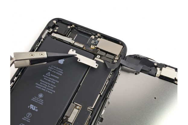 15 - Шаг 15 - Снятие лицевой панели