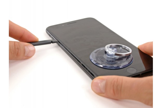 5 - Шаг 5 - Открытие телефона