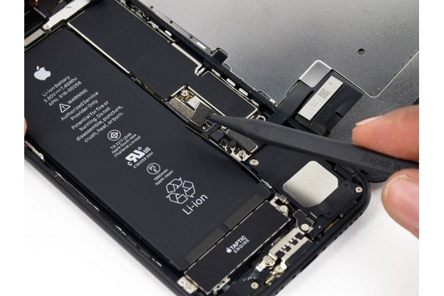 14 - Шаг 14 - Открытие телефона